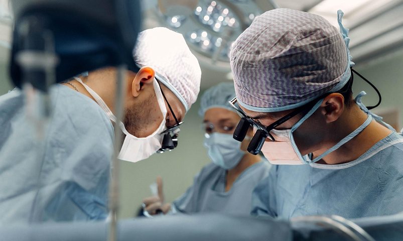 Операцию на сердце и лёгком одним мини-доступом выполнили в Новосибирске