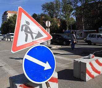 Улицу Бориса Богаткова в Новосибирске перекроют до конца сентября