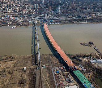 Пролетая над четвёртым мостом: как выглядит главная стройка Новосибирска