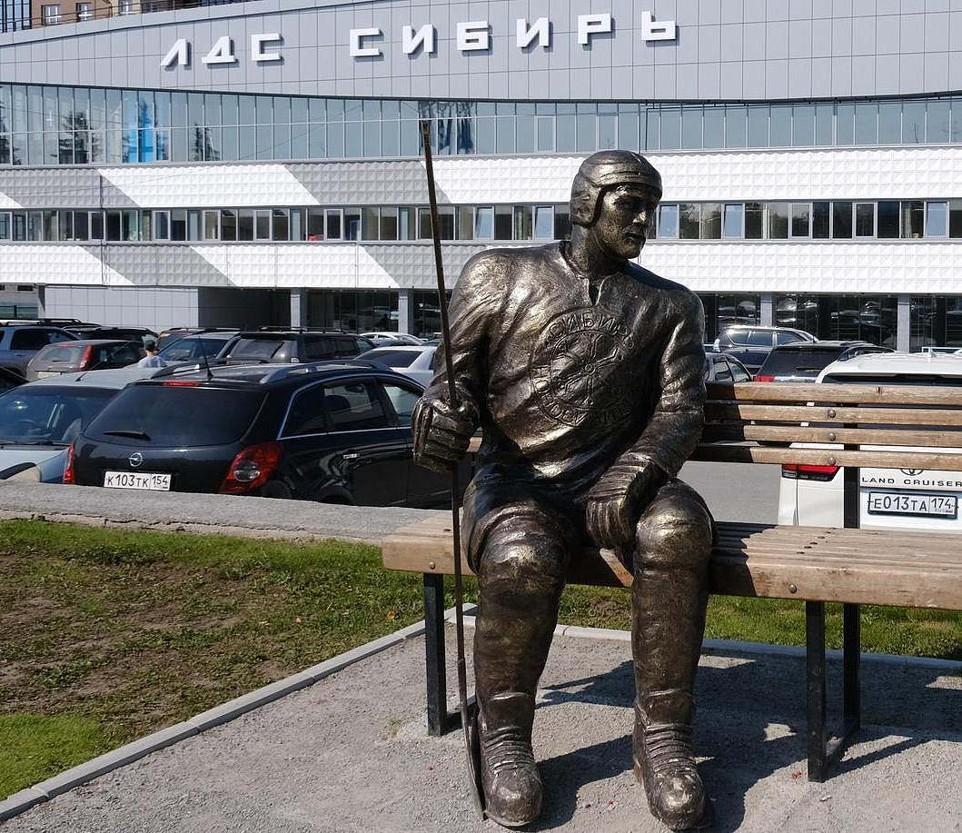 ЛДС «Сибирь» сносить не планируют — там будет детская школа хоккея