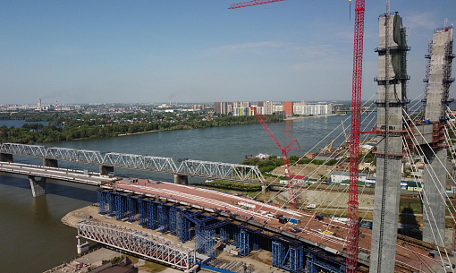50 мощных вант смонтировали на четвёртом мосту через Обь в Новосибирске