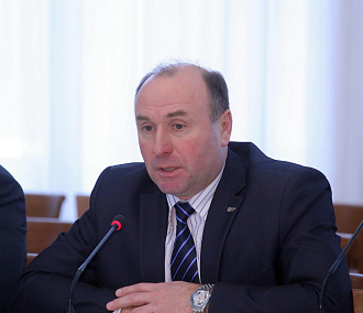 Бывший вице-мэр Новосибирска стал главным по муниципальным парковкам
