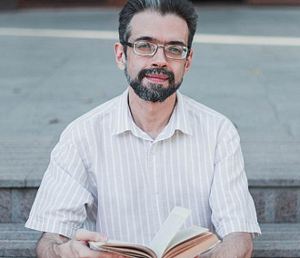 Лауреат «Ясной поляны» приедет на книжный фестиваль в новосибирский ТЦ