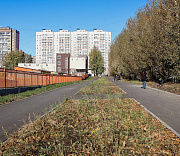 Пустующий участок у детсада на Родниках превратили в бульвар для прогулок