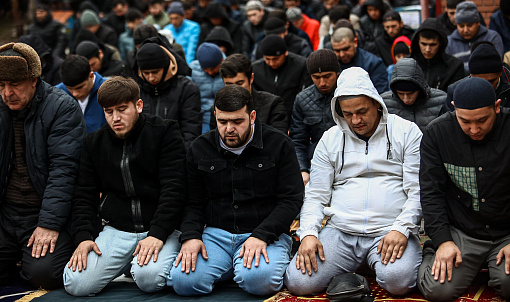 Как мусульмане отмечают Ураза-байрам в Новосибирске: фоторепортаж