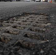 Мэр Кудрявцев отчитал подчинённых за колодцы на Немировича-Данченко