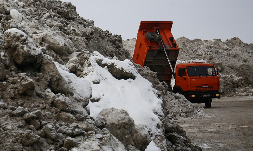 Три мобильных снегоплавильных станции нужны Дзержинскому району