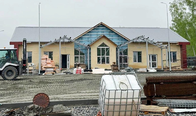 В селе Верх-Тула под Новосибирском достроили лыжную базу