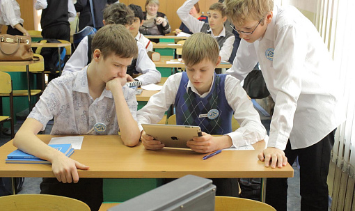 Окак, имба, пупуня и нетакуся: аналитики собрали словарь сленга 2025 года