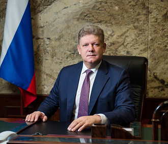 Полпред Серышев поздравил полицейских с профессиональным праздником