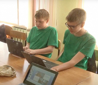 Школьники-айтишники разработали приложение для детей с синдромом Дауна