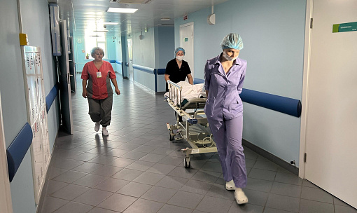 200 бойцов студенческого медотряда трудятся в новосибирских больницах
