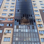 Пожар уничтожил несколько лоджий в 16-этажке на улице Заречной
