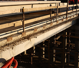 Маршрутка №30 продолжит ходить в объезд путепровода на Добролюбова