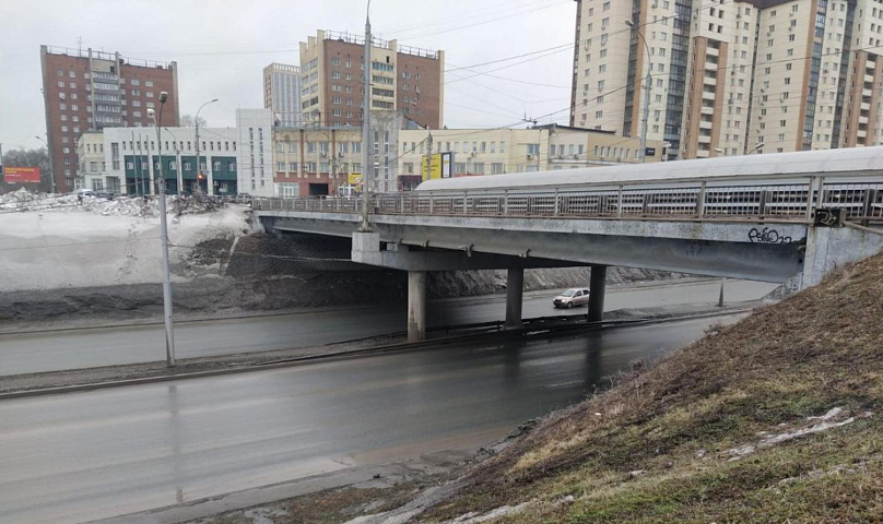 Стартовал ремонт левого путепровода на улице Фрунзе в Новосибирске