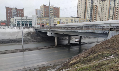 Стартовал ремонт левого путепровода на улице Фрунзе в Новосибирске