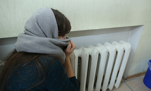 Аварию на теплотрассе в Новосибирске обещают устранить к ночи