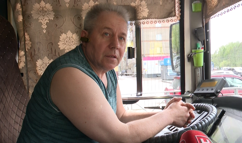 Семейный подряд: как супруги Скоропуповы работают в одном автобусе