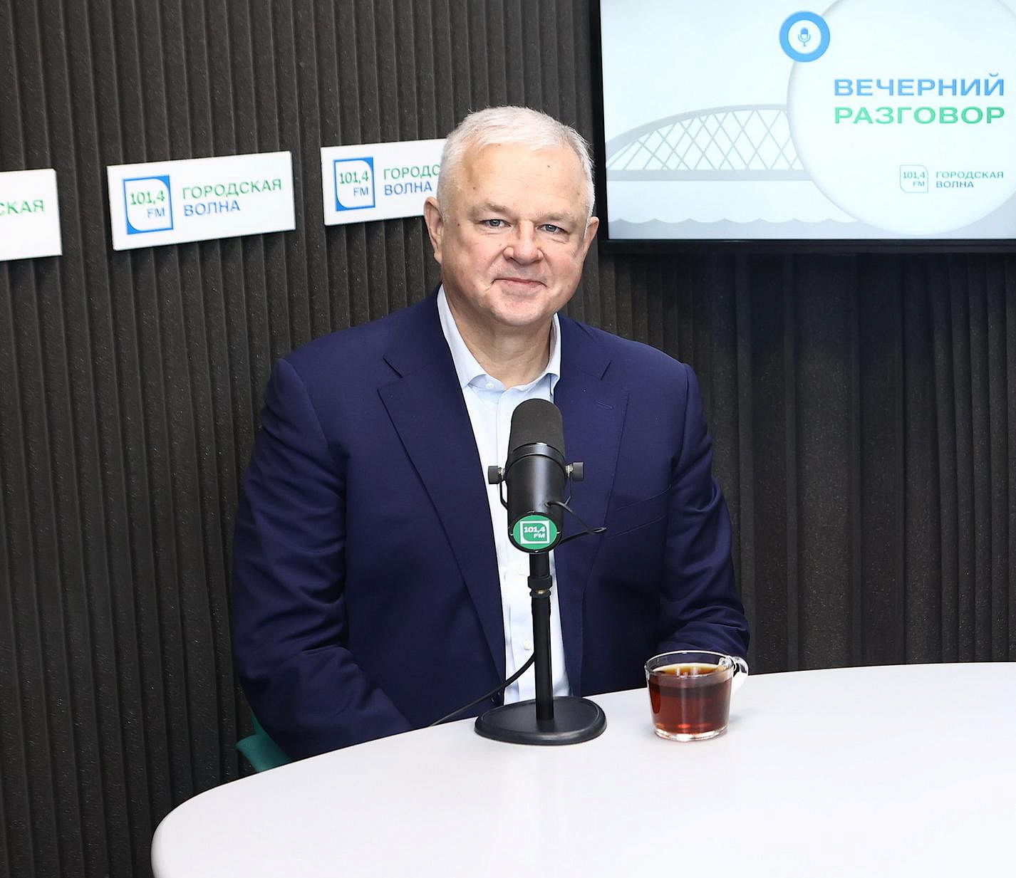 Найдите девушке мужа: как удержать врача на селе, объяснил Олег Иванинский