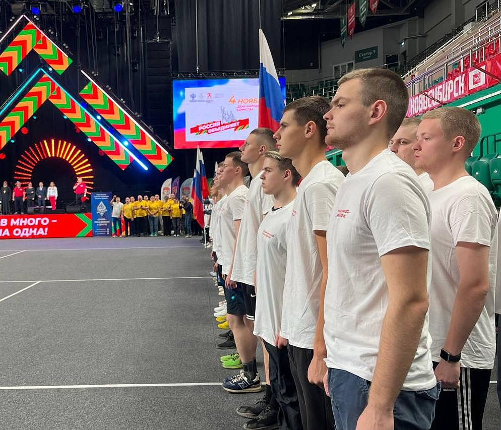 С молодецких игр стартовал грандиозный праздник в «Локомотив-Арене»