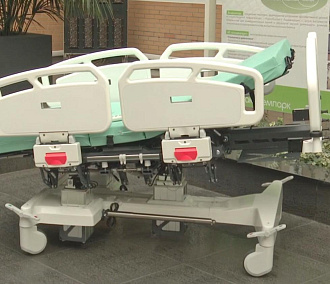Уникальные суперкровати для лежачих больных показали в Академпарке