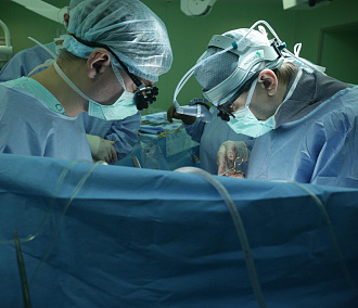 Новосибирские хирурги спасли мужчину с острым расслоением аорты