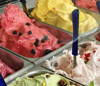 Мороженое со вкусом апероля выпустили к лету в Новосибирске