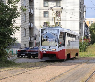 Два московских трамвая вышли на маршрут №13 в Новосибирске