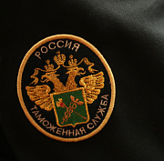 Конфискованные планшеты и смарт-часы передали новосибирским военным