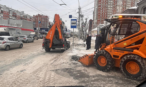 Как убирают снег на улицах Новосибирска: отчёт из 10 районов