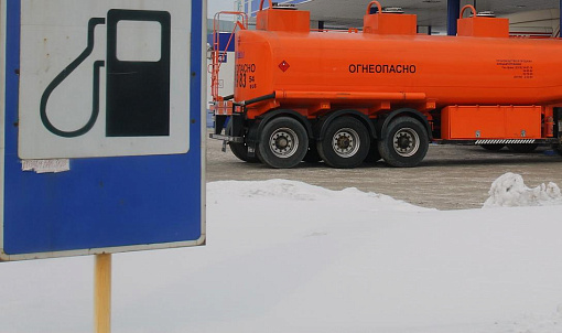 Сеть АЗС перестала продавать бензин АИ-92 в Новосибирске