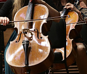 Струнный квартет сыграет Вивальди в гипермаркете «Лента» на Петухова