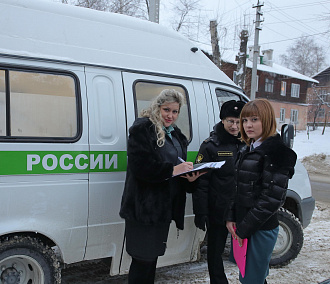 Откройте, это пристав: как работают с алиментщиками в Новосибирске