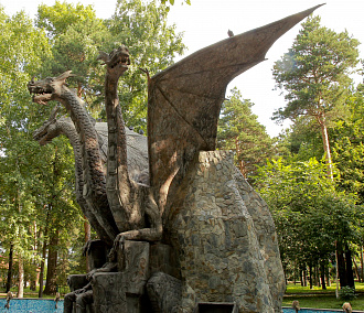 «Оживить» знаменитый фонтан со Змеем Горынычем предлагают в Новосибирске