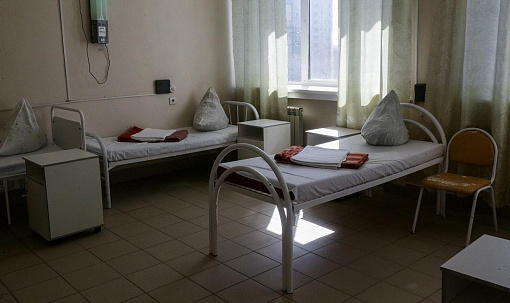 Коечный фонд заполнен на 80%: в больницах Новосибирска борются с ОРВИ