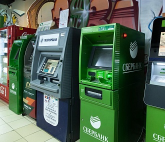 Схему выдачи денег в банкоматах могут изменить из-за коронавируса