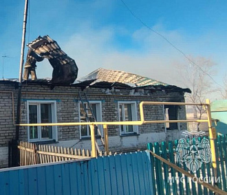 Два пенсионера погибли на пожаре в селе Филиппово под Новосибирском