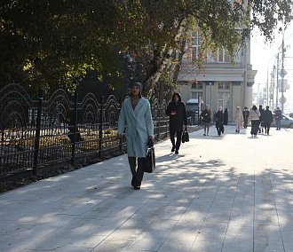 Мэр Кудрявцев оценил «туристические» тротуары на Красном проспекте