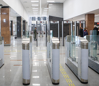 Техническую остановку начали делать поезда метро на станции «Спортивная»