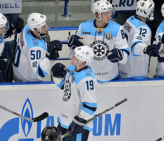 Хоккейная «Сибирь» проиграла СКА в Санкт-Петербурге
