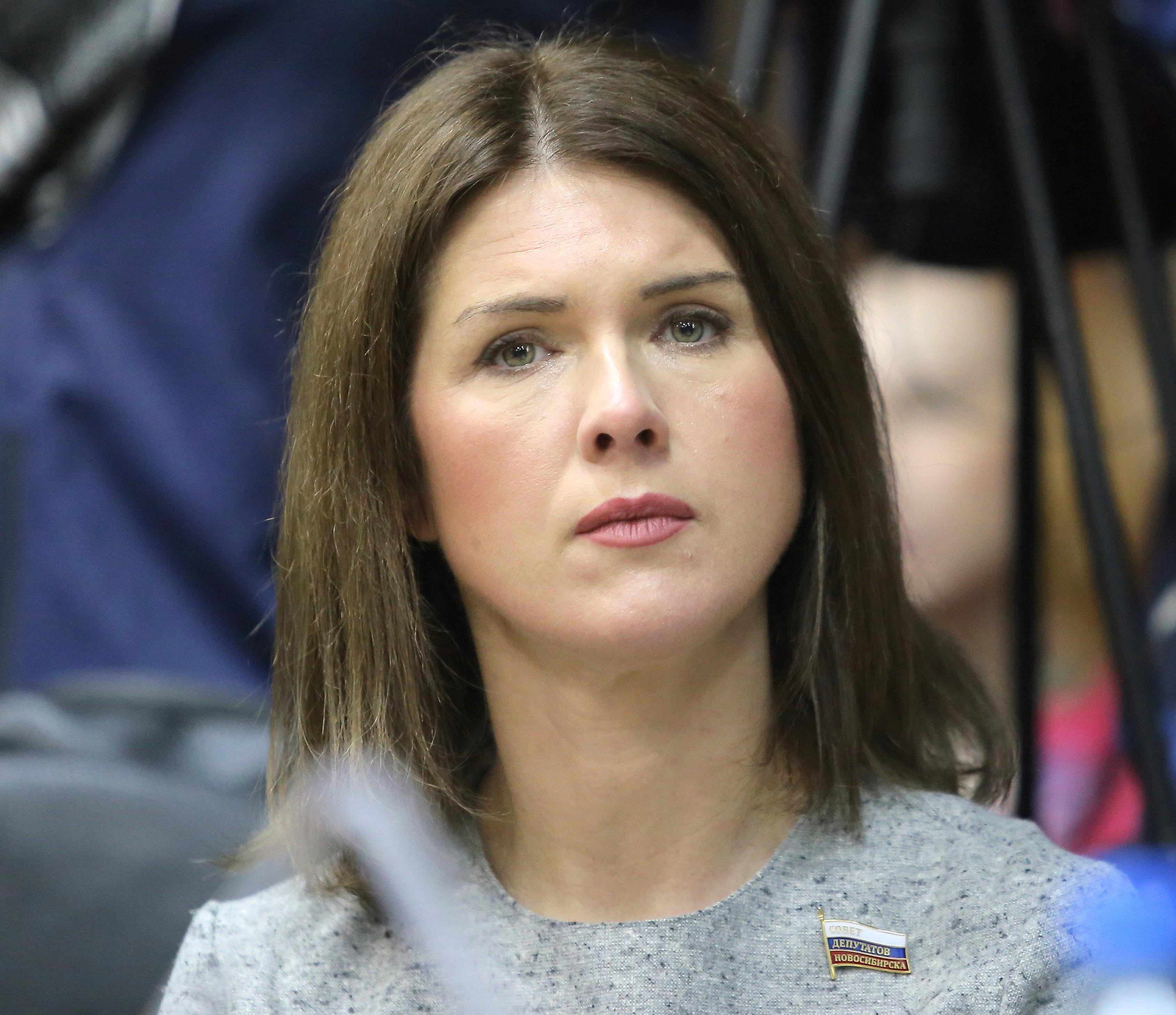 Депутат горсовета Наталья Пинус решила досрочно сложить свои полномочия