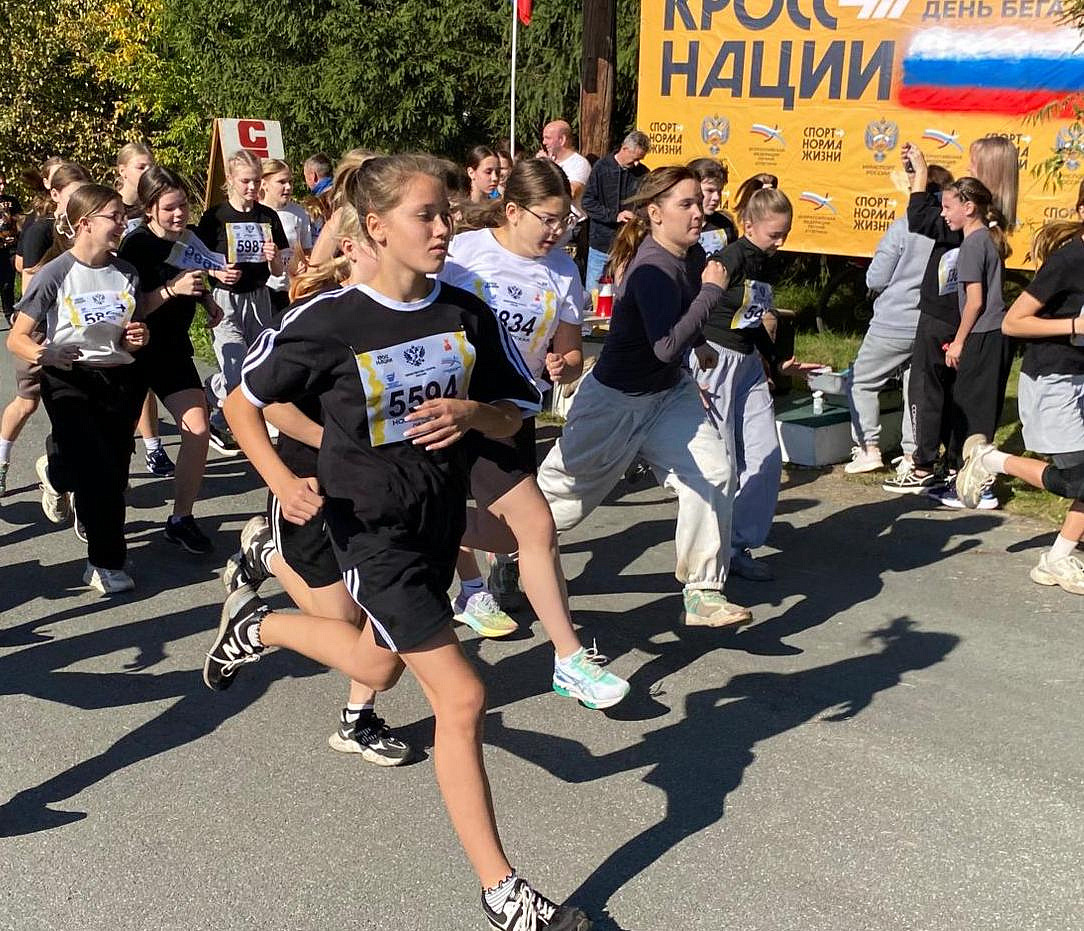 Более 3000 новосибирцев пробежали «Кросс нации — 2025»