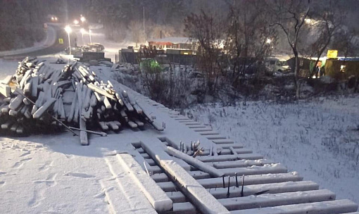 Временный мост через 2-ю Ельцовку демонтируют на улице Сухарной