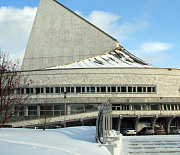 Рождественский фестиваль: театр «Современник» погрузил в «Житие FM»