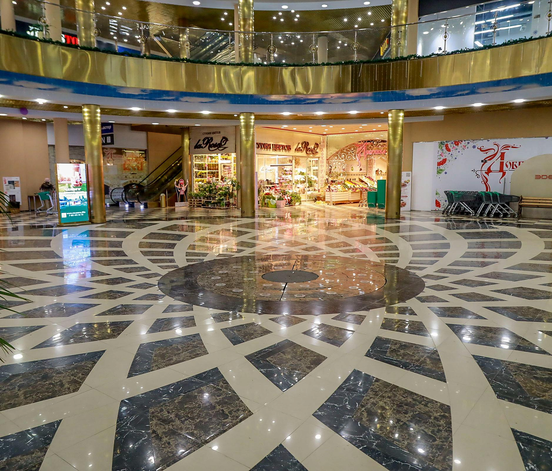 Молодёжные пространства для подростков откроют в новосибирских ТЦ