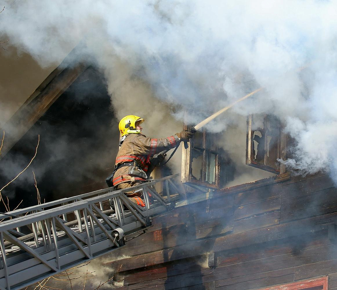 42 новосибирца погибли на пожарах за девять месяцев