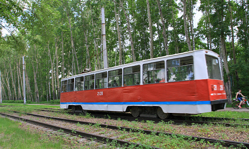 Трамваи изменят маршруты из-за ремонта теплосети в Новосибирске