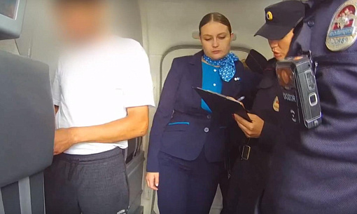 Иностранец устроил перекур во время полёта из Москвы в Новосибирск