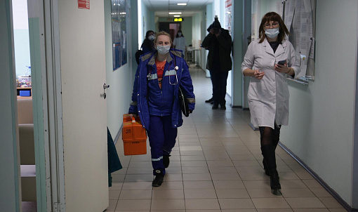 12 умерли, 291 выздоровел: сводка по ковиду в Новосибирске