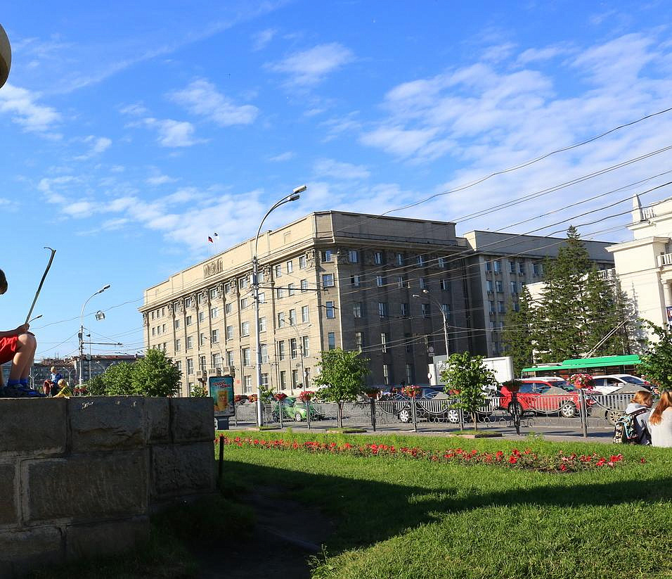 Сталинский ампир и никаких колонн: здание мэрии Новосибирска